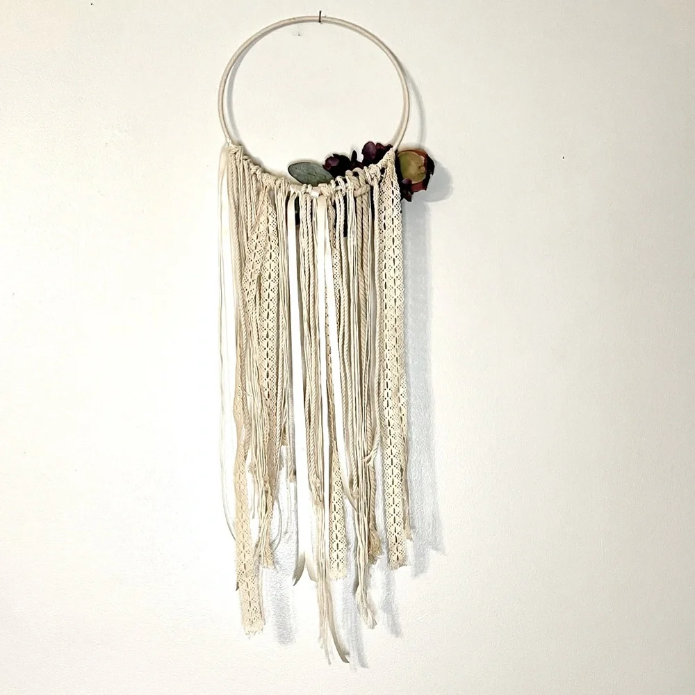 Bohemian Handmade Floral Macrame Wall Hanging Art Deco Wreath
